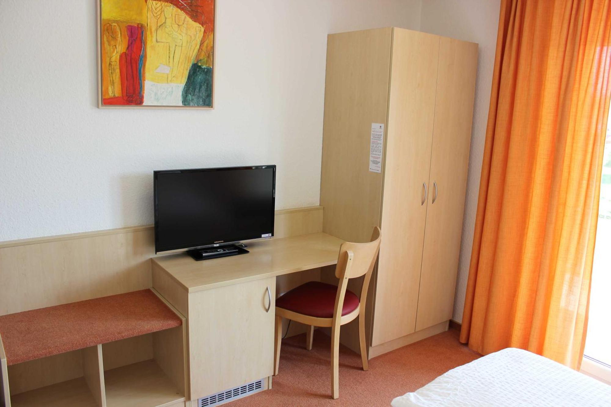 Gaestehaus Zum Wolffenturm Lehrensteinsfeld Pokoj fotografie